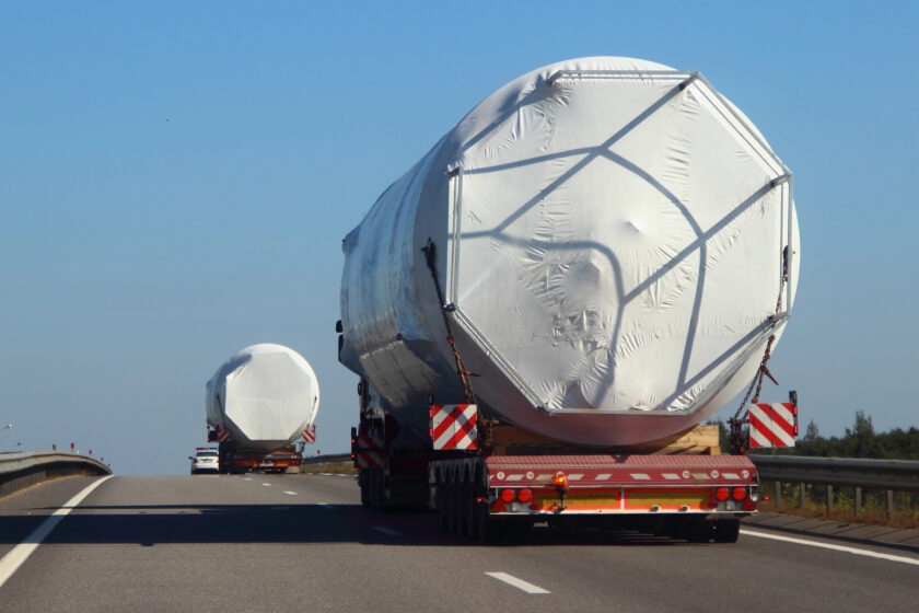 Oversized Load Transportation | Save on Transport