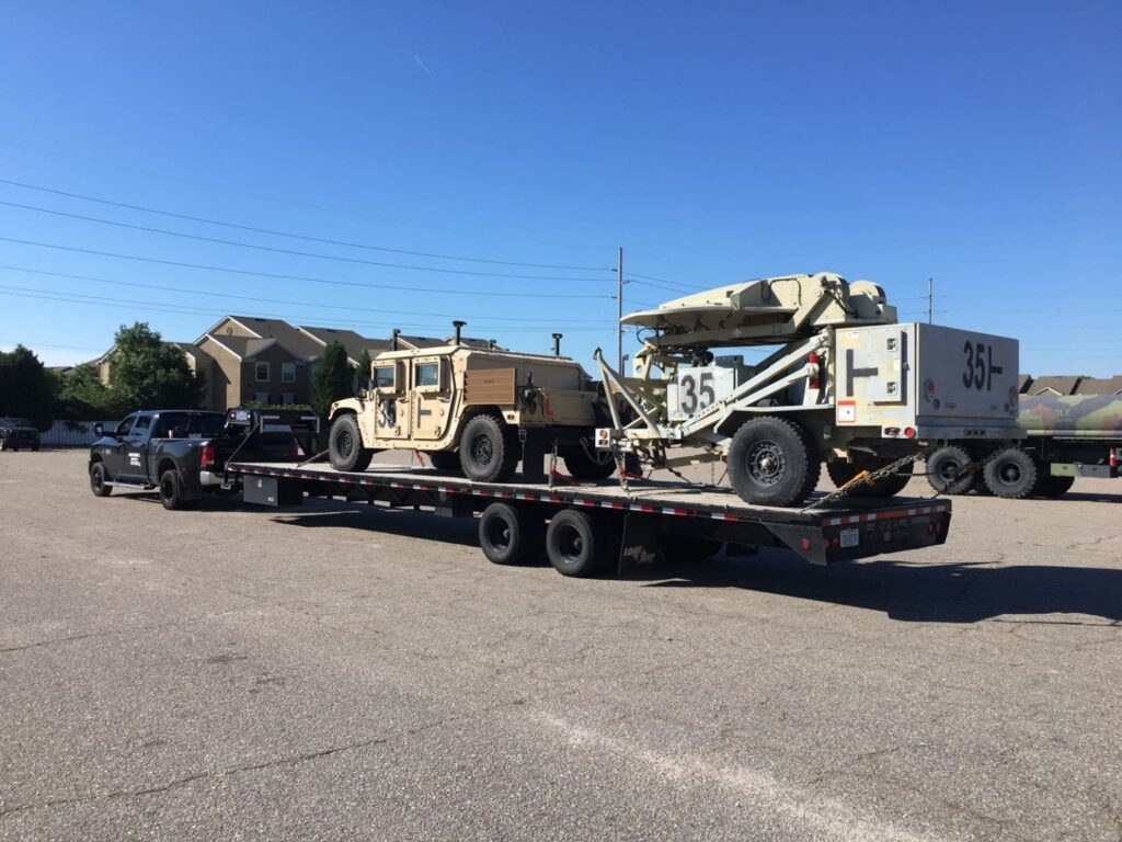 Hotshot Trailer Carrying Equipment